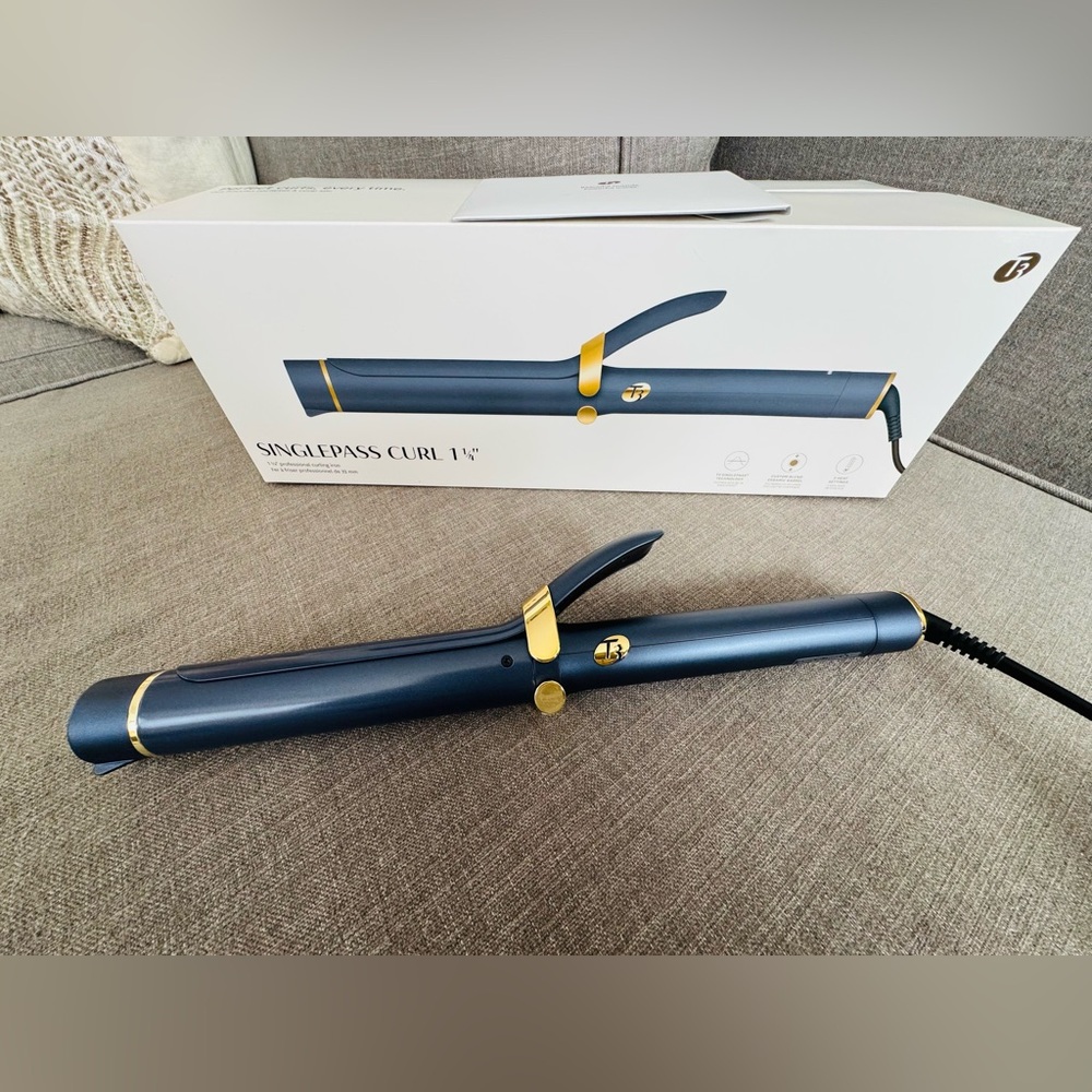 T3 singlepass  1 1/4 curling iron